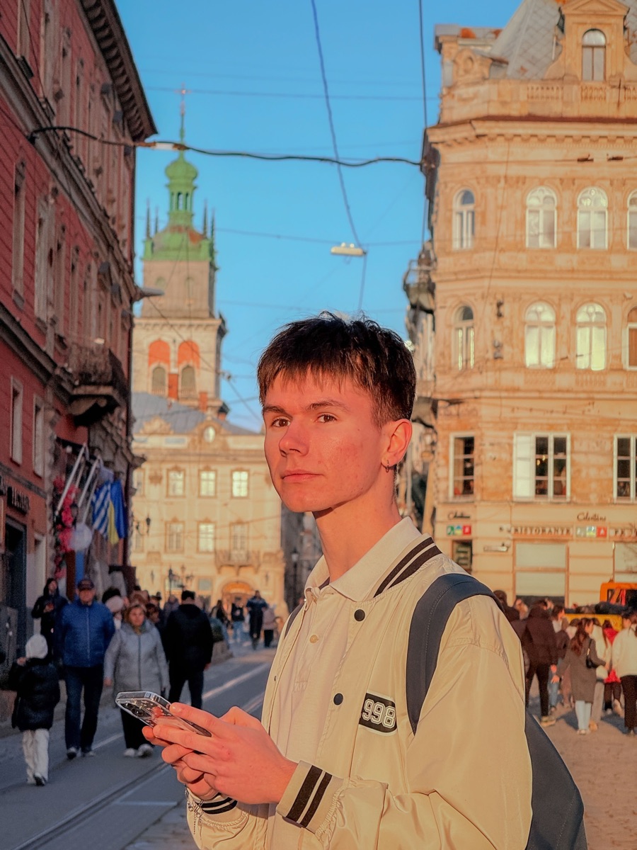 Ostap Pavlyshyn — Full-Stack AI Engineer at Recruo